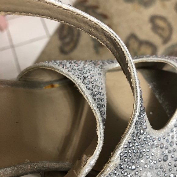 INC International Concepts Rhinestone Grey Pumps High Heels Peep Toe Size 9.5M - Picture 8 of 9